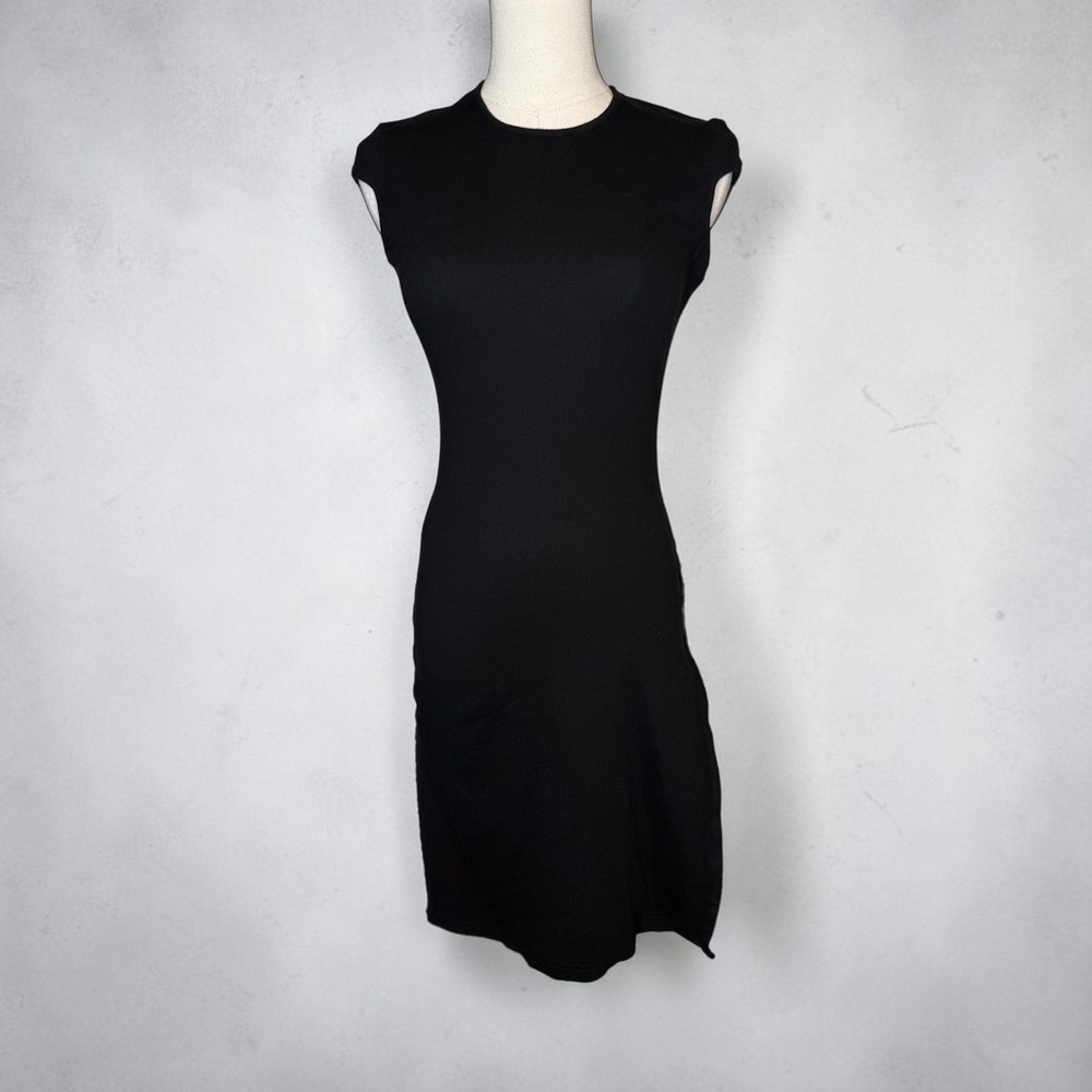 The Kript Bodycon Slit Mini Dress Cap Sleeve Black size Medium